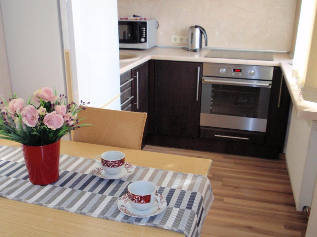 Central Cietoksna Street Apartment ダウガフピルス エクステリア 写真