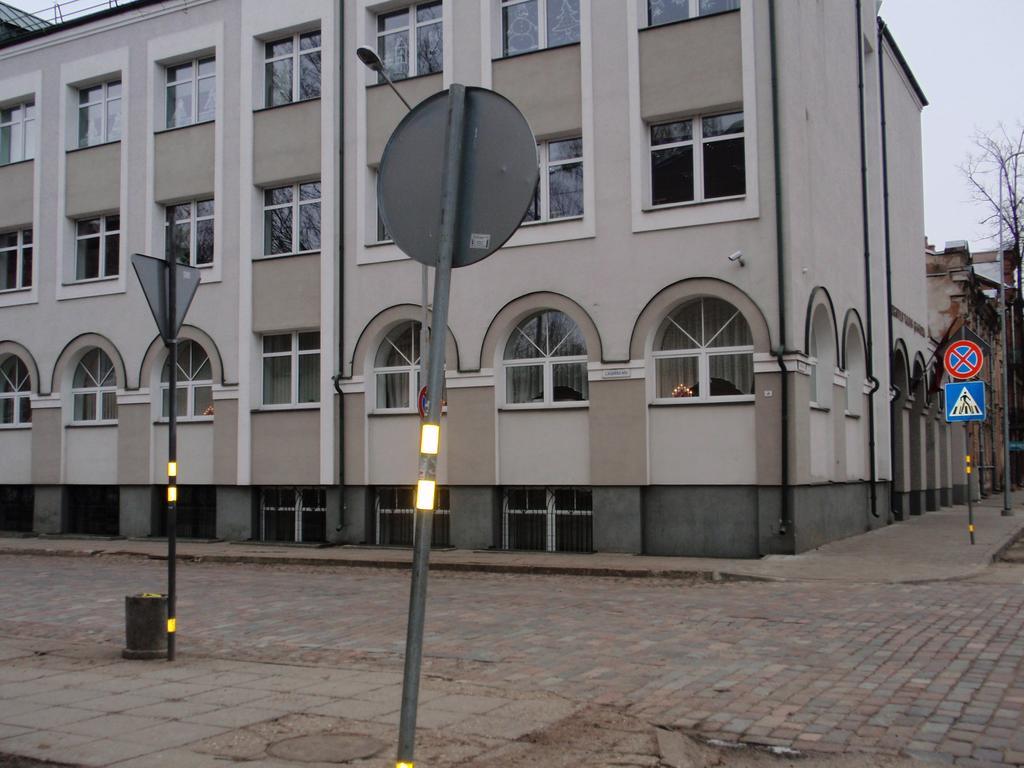 Central Cietoksna Street Apartment ダウガフピルス エクステリア 写真
